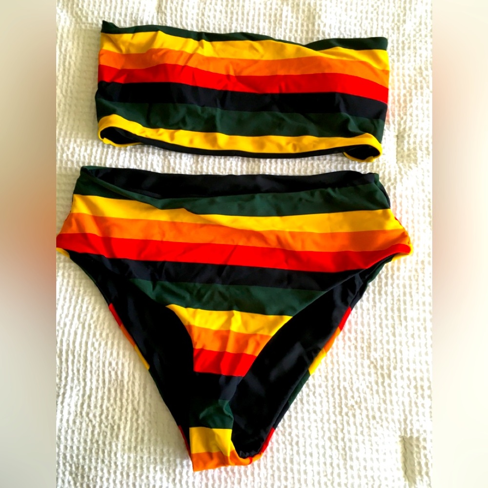 EUC bandeau bikini-sz medium